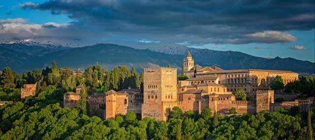 Granada, España - Tour privado por la Alhambra y los Palacios Nazaríes